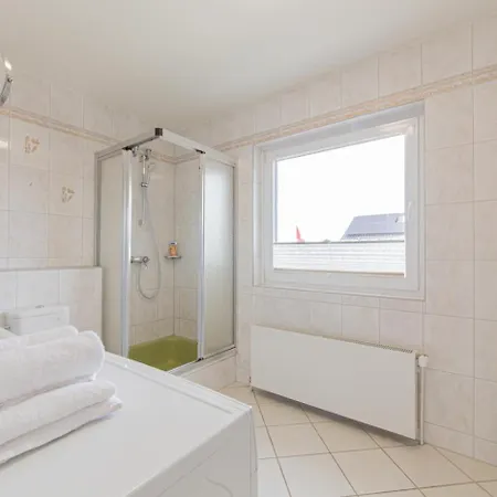 2 Haus Meeresrauschen Apartamento Haffkrug