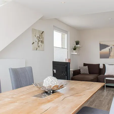 2 Haus Meeresrauschen Apartamento Haffkrug